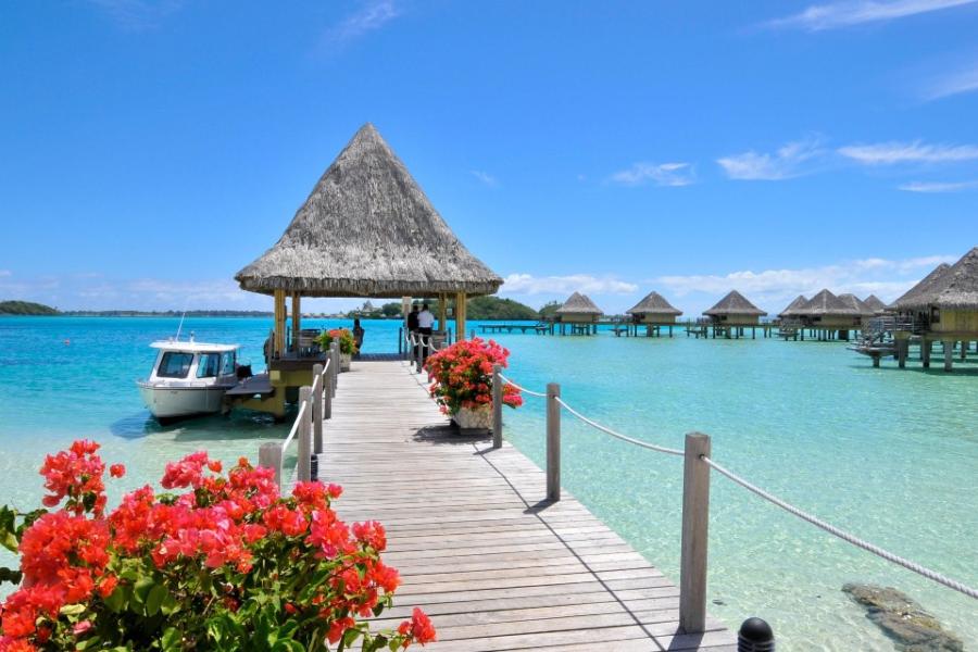 TAHITI/BORA BORA, Hotel InterContinental Le Moana 4* 8 noches. 1Nov. 2025 - 31Mar. 2026 Desde € 2.749 p.pers. (C5)